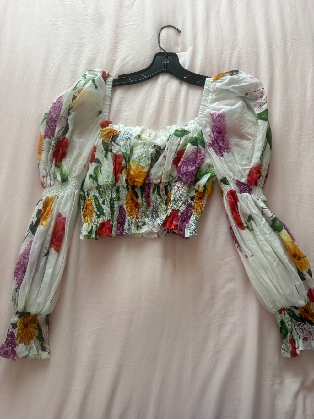 Charo Ruiz White Floral Puff-Sleeve Smocked Crop Top